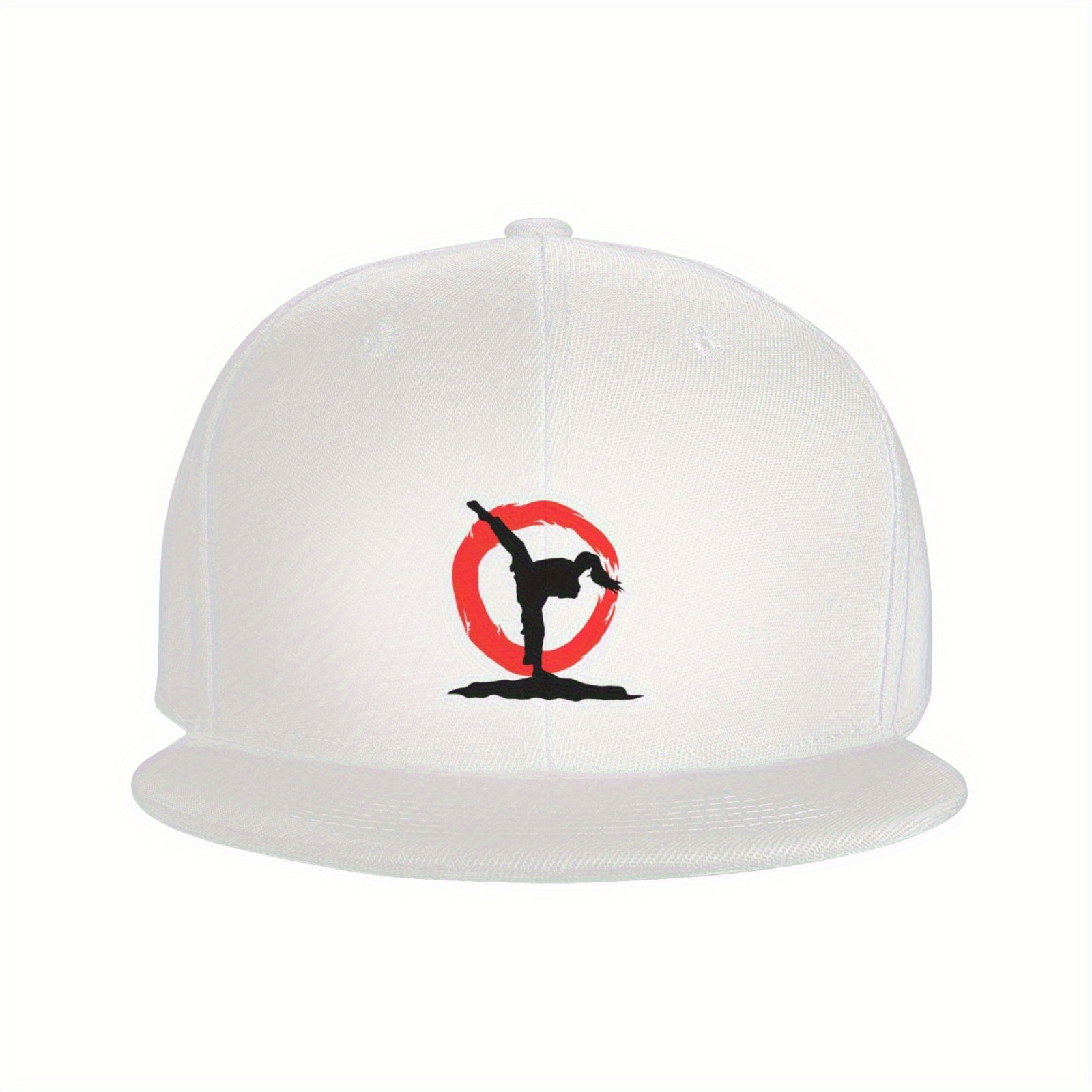 Outdoor Adventure Logo - [การผจญภัยกลางแจ้ง] หมวกเบสบอลทรงแบนสุดเท่พร้อมดีไซน์คาร์มา คาราจูกุสุดพิเศษ - โลโก้ทรงกลมสีแดงโดดเด่น เหมาะสำหรับกิจกรรมกลางแจ้ง